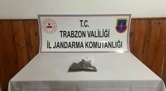 Trabzon'da Uyuşturucu Operasyonu: 60 Gram Esrar Ele Geçirildi