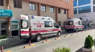 Batman'da Baba ve Oğluna Tır Çarptı: Baba ve Oğlu Ağır Yaralandı