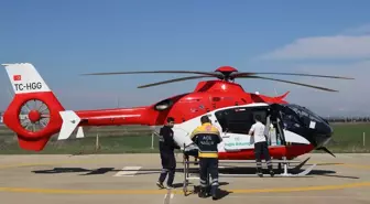 Diyarbakır'da Epilepsi Nöbeti Geçiren Çocuk Ambulans Helikopterle Hastaneye Ulaştırıldı