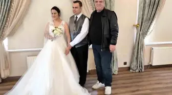 Görme Engelli Çiftin Nikahında Elektrikli Scooter Sürprizi