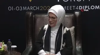 Emine Erdoğan, Uluslararası Kızılhaç ve Kızılay Dernekleri Federasyonu Başkanı Kate Forbes ile bir araya geldi