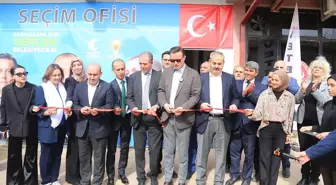 AK Parti Eskişehir Büyükşehir Belediye Başkan Adayı Nebi Hatipoğlu Sarıcakaya'da Vatandaşları Ziyaret Etti