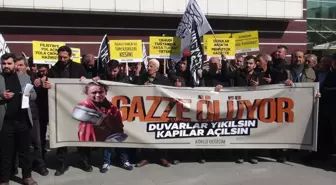 Tatvan'da İsrail'in Gazze'ye yönelik saldırıları protesto edildi
