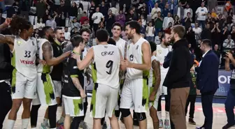 Manisa Büyükşehir Belediyespor, Beşiktaş Emlakjet'i 78-70 yendi