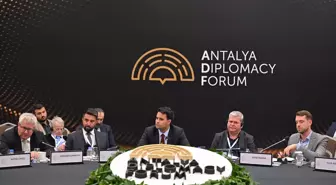 Parlamentoların Rolü Barış ve Kalkınmada Vurgulandı