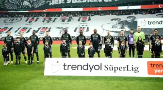 Beşiktaş Teknik Direktörü Fernando Santos, Galatasaray maçında 3 değişiklik yaptı