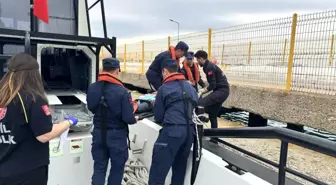 Bozcaada'da Rahatsızlanan Vatandaşın Tıbbi Tahliyesi Gerçekleştirildi