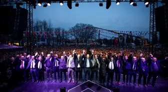 Hendek'te Gençlik Konseri Etkinliği