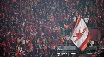 Maç biter bitmez paylaştılar! Galatasaray'dan Beşiktaş'a şarkılı gönderme