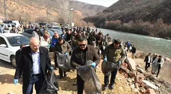 Tunceli'de Munzur Vadisi Milli Parkı'nda Çöp Toplama Etkinliği Düzenlendi