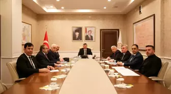 Oltu OSB Yönetim Kurulu Toplantısı Vali Mustafa Çiftçi Başkanlığında Gerçekleştirildi
