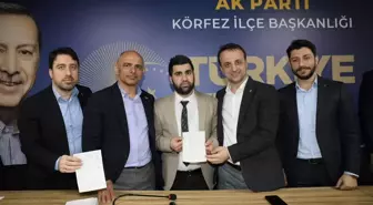 Kocaeli Körfez İlçesinde İYİ Parti'den AK Parti'ye Geçenlere Rozet Takıldı