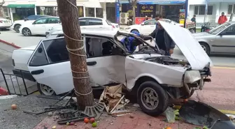 Manisa'da trafik kazası: 2 kişi yaralandı