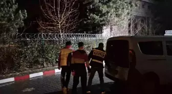 Çorum'da para isteme mevzusuyla çıkan tartışmada 2 genç bıçaklandı