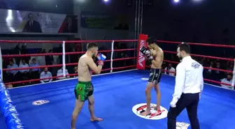 Bitlis'te Türkiye-İran Muaythai Gecesi Düzenlendi