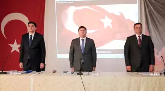 Karaman Valisi Ermenek'te Köy Muhtarlarıyla Bir Araya Geldi