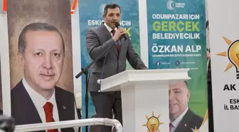 AK Parti Odunpazarı İlçe Başkanı, Belediye Başkanı'nın Seçim Harcamalarını Eleştiriyor