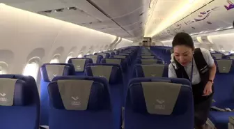 Çin yapımı uçaklar Laos'a ulaştı