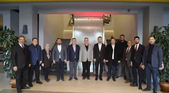 Çubuk Belediye Başkanı ve Cumhur İttifakı Belediye Başkan Adayı Baki Demirbaş, fabrika ve işletmeleri ziyaret etti