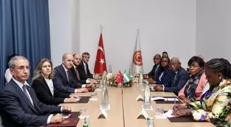 TBMM Başkanı Numan Kurtulmuş, Gabon Geçiş Dönemi Ulusal Meclisi Başkanı Jean-François Ndongou ile bir araya geldi