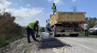 Çanakkale'de Orman Yangınları Sonrası Köy Yollarında Bakım ve Onarım Çalışmaları Başladı