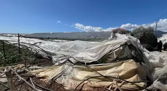 Hakan Tütüncü, hortum zararı gören çiftçileri ziyaret etti