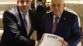 Filistin Devlet Başkanı Abbas, İsrail'in Gazze saldırılarını belgeleyen 'Kanıt' kitabını inceledi