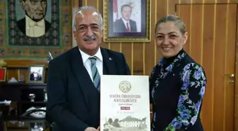 Erzurum Ak Parti Milletvekili ve Kadın Kolları Başkanı Atatürk Üniversitesi'ni Ziyaret Etti