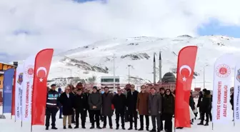 Kayseri'de mahkum çocuklara kayak eğitimi