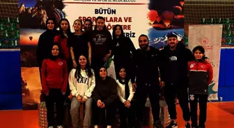 Nevşehir'de düzenlenen Okul Sporları Halter Gençler A-B Kız Türkiye birinciliği müsabakalarında sporcularımız 4 madalya kazandı