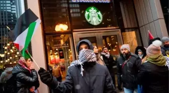 Starbucks 2000 kişiyi işten çıkardı