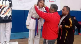 Tomarzalı gençler Taekwondo Yıldızlar Şampiyonası'ndan dereceyle döndü