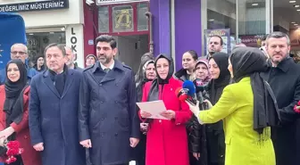 AK Parti Karabük Kadın Kolları Başkanı 8 Mart Dünya Kadınlar Günü için basın açıklaması yaptı