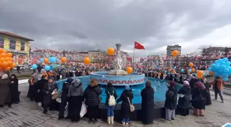 Kütahya'da Kadınlar Gökyüzüne Balon Bıraktı