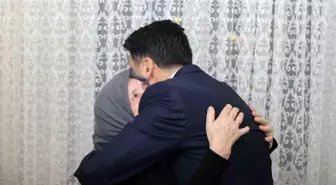 Bilecik Valisi Şefik Aygöl, şehit ailesini ziyaret etti