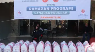 TDV, Arnavutluk'ta ihtiyaç sahibi ailelere gıda yardımı yaptı