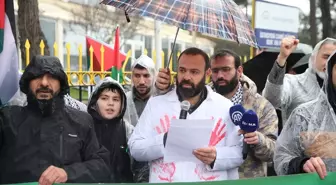 Diyarbakır'da Hekimler İsrail'in Gazze'ye Yönelik Saldırılarına Tepki Gösterdi