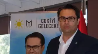 Emre Afacan kimdir? İYİ Parti Antalya Döşemealtı Belediye Başkan adayı Emre Afacan kimdir?