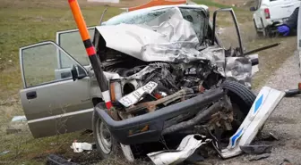 Muş-Varto karayolunda trafik kazası: 1 ölü, 2 yaralı