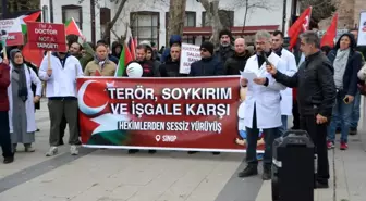 Sinop'ta Sağlık Çalışanları Gazze'ye Yönelik Saldırıları Protesto Etti