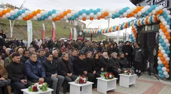 Uşak Belediyesi tarafından yapılan Gençlik Parkı hizmete açıldı