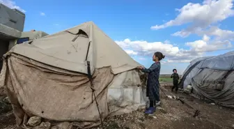 Suriyeli Siviller, Ramazanı Evlerinden Uzak ve Yokluk İçinde Karşılıyor