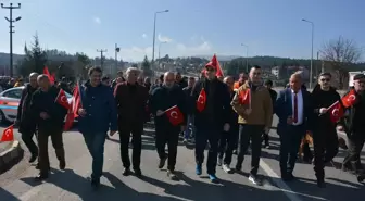 Bolu Mengen'de Şehitlere Saygı ve Doğa Yürüyüşü Düzenlendi