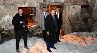 Erzurum'da Metruk Binalara Polis Denetimi