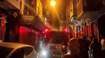 Beyoğlu Tarlabaşı'nda Ahşap Bina Yangını