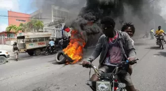 Çete üyelerinin neredeyse kontrolün tamamını ele geçirdiği Haiti'nin başkentinde caddeler cesetlerle dolmaya başladı