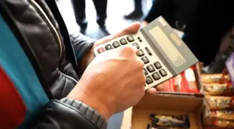 Kars'ta Zimem Defteri uygulaması ile bakkalların borçları ödendi