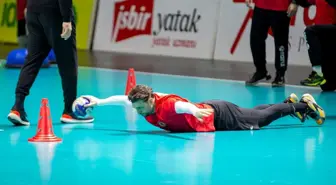 Milli Erkek Hentbol Takımı Ankara'da Hazırlık Kampına Başladı