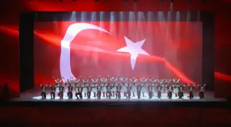 Devlet Halk Dansları Topluluğu'ndan '1915 Bir Hilal Uğruna' Dans Gösterisi