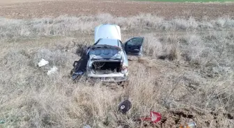 Çorum'un Alaca ilçesinde otomobil ile hafif ticari araç çarpışması: 3 yaralı